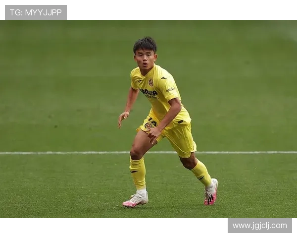 久保建英跻身世界边锋排名前列，本赛季表现稳健备受期待