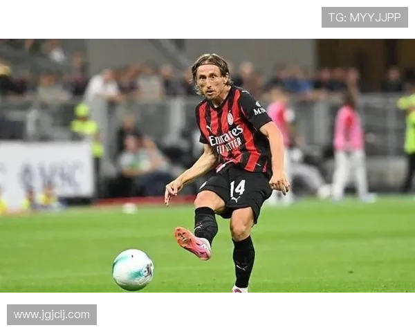 攻防转换枢纽：莫德里奇的战术作用