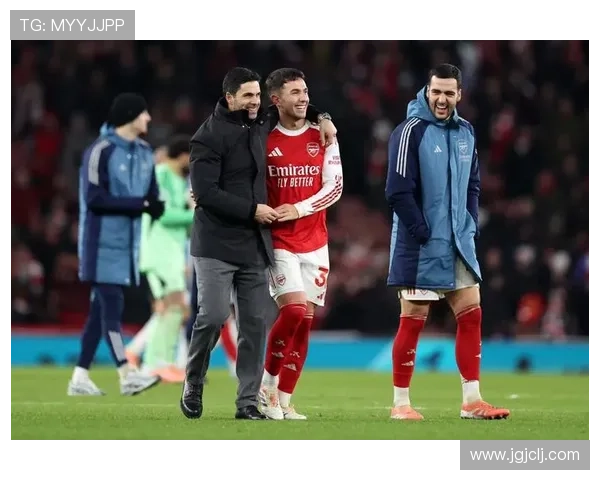 阿森纳英超争冠压力上升,目前竞争形势变化对赛季走势形成制约 阿森纳英超争冠压力上升,目前竞争形势变化对赛季走势形成制约