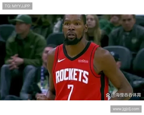 西亚卡姆通过高效挡拆制造错位，提升球队关键时刻得分能力